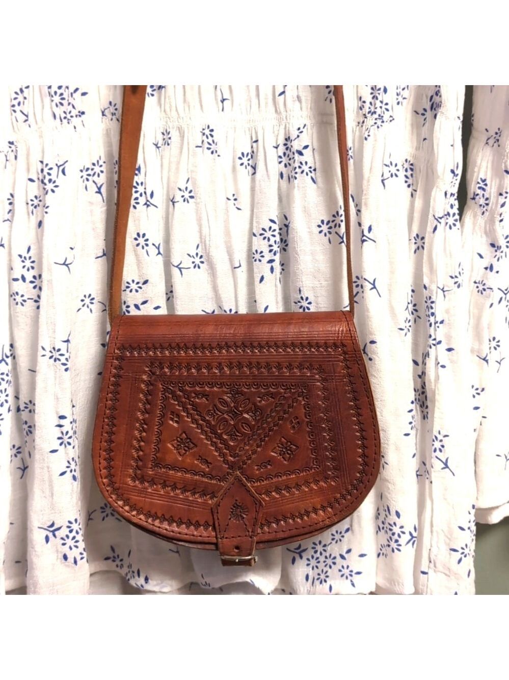 Tooled Mini Leather Vintage Buckled Saddle Bag - Picture 5 of 15